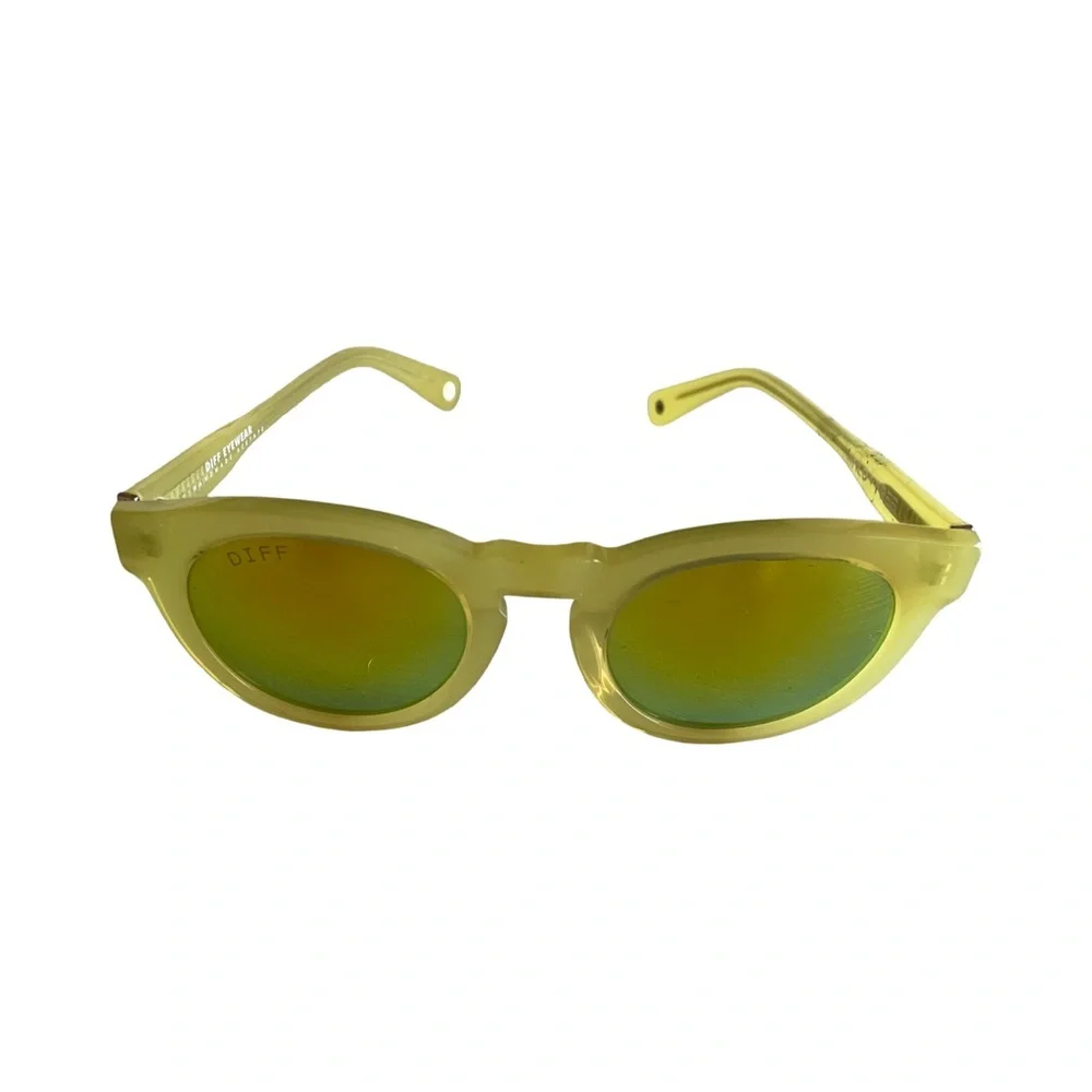 DIFF Eyewear Round Sunglasses Yellow Frame Mirrored Lens Retro Style